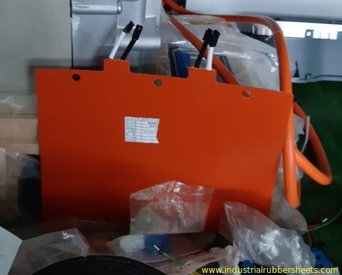 Özel Silikon Kauçuk Isıtma Yastığı 228.5x290mm 2.0mm Kalınlığı 1000V